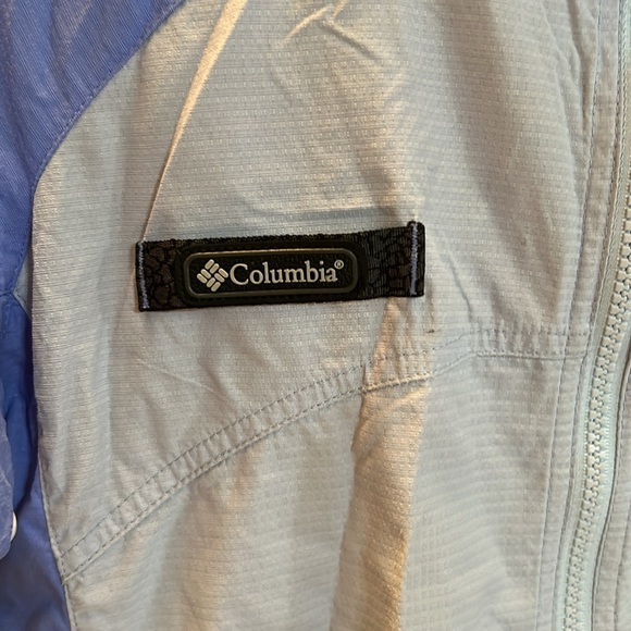 Columbia Windbreaker - Picture 2 of 4